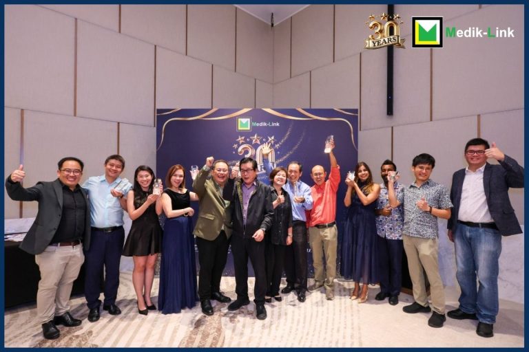 Medik-Link 30th Anniversary Award Winners Group Photos