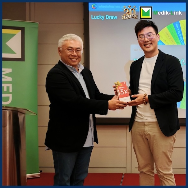 Medik-Link 30th Anniversary Dinner in Kuching — lucky draw winner 2