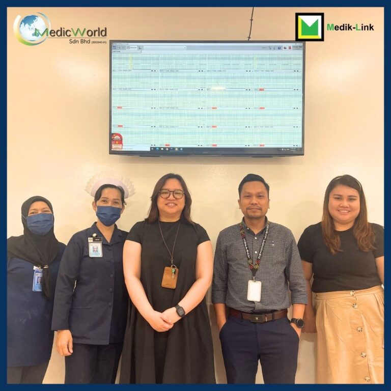Philips IntelliSpace Perinatal (ISP) Central System in use at the Obstetrics and Gynaecology Department, Sarawak hospital – MedicWorld & Medik-Link group photo